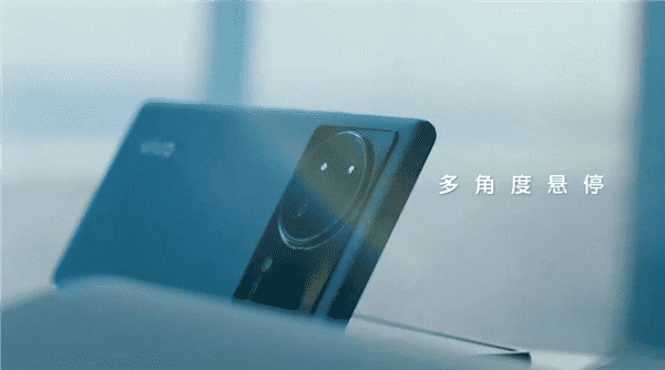 多角度懸停定了！vivo X Fold正式亮相：開啟折疊屏2.0時(shí)代